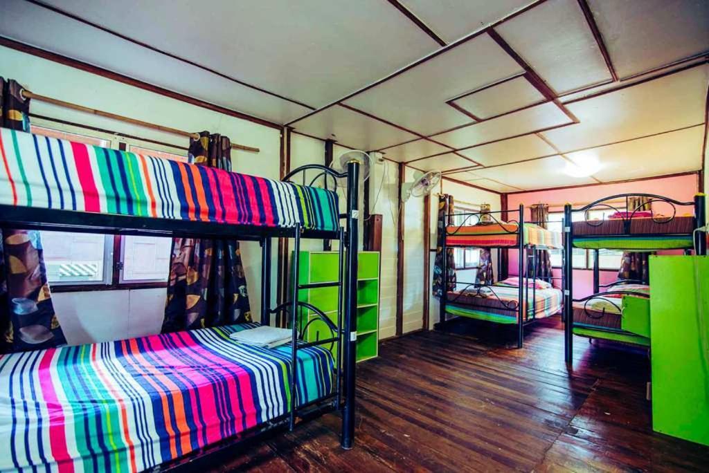 Bananas Resort & Restaurant Tha Lane Bay Екстериор снимка